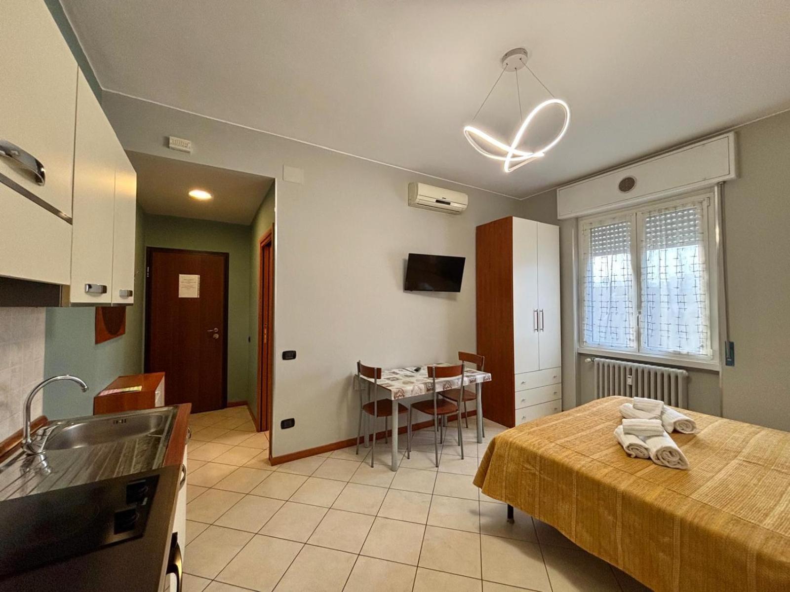 Amati Policlinic Monza Apartment Ngoại thất bức ảnh