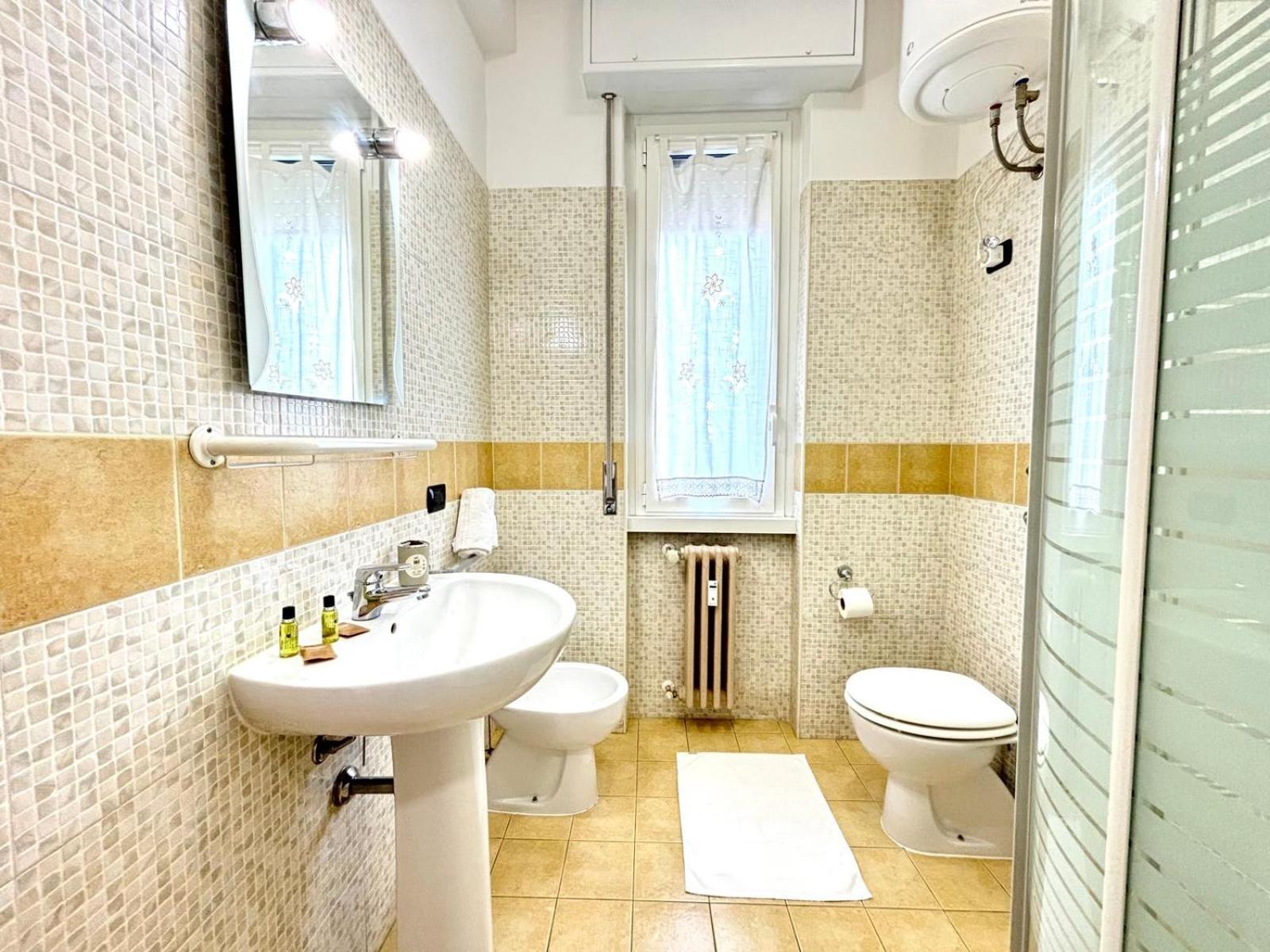 Amati Policlinic Monza Apartment Ngoại thất bức ảnh